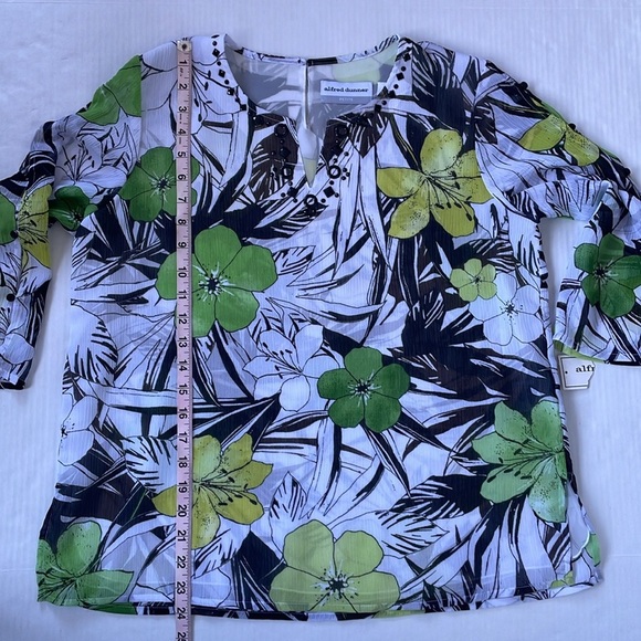 Alfred Dunner Sao Paolo Green and Black Floral Lined Blouse 8P - Picture 13 of 15